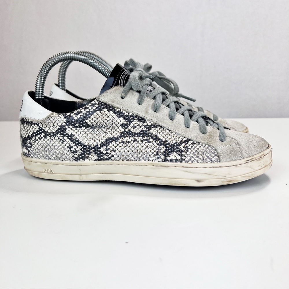 P448 Womens Size 38 Snake Print Sneakers Reptile Low Top Shoes Leather‎ - Picture 1 of 10